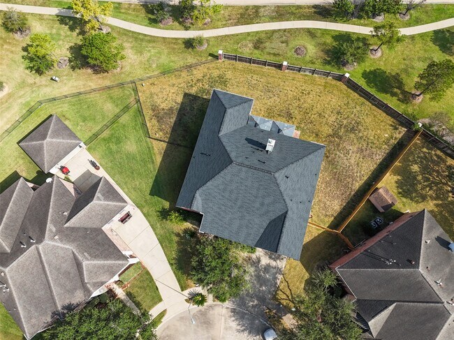 Building Photo - 23010 Prairie Lake court