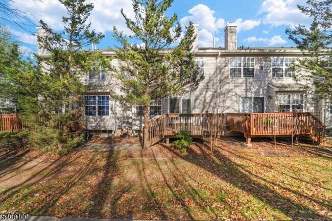 Building Photo - 13 Jill Ct