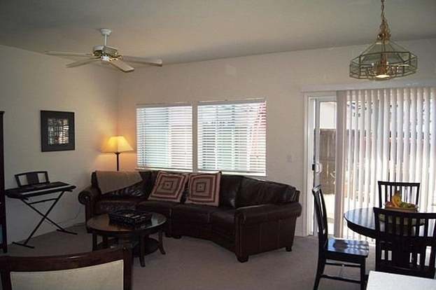 Building Photo - 1205 Albrighton Dr