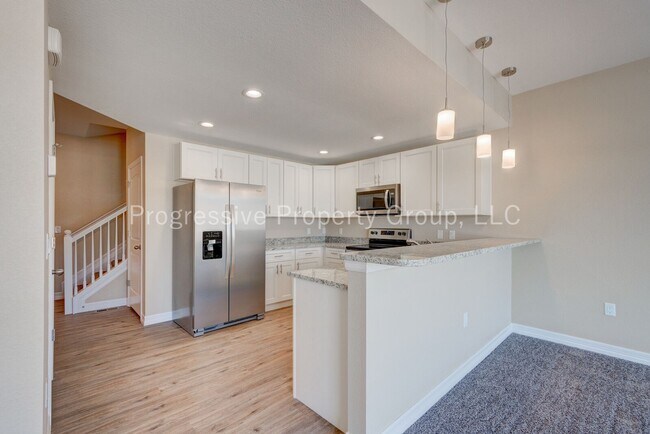 Building Photo - Beautiful 3-Bed, 2.5-Bath Villa in Northga...
