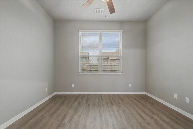 Building Photo - 2134 Markley Dr