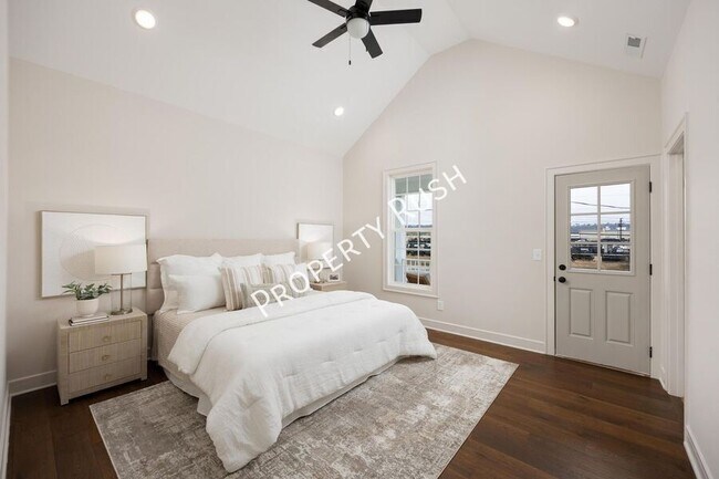 Building Photo - 109 Scruggs St