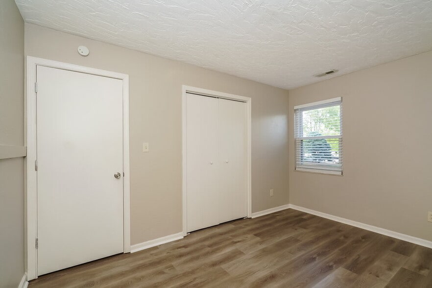 Building Photo - 1150 Mopac Ct