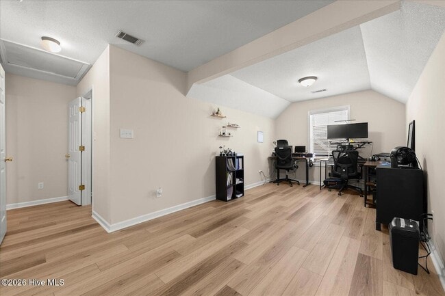 Building Photo - 119 Grove Landing Ct