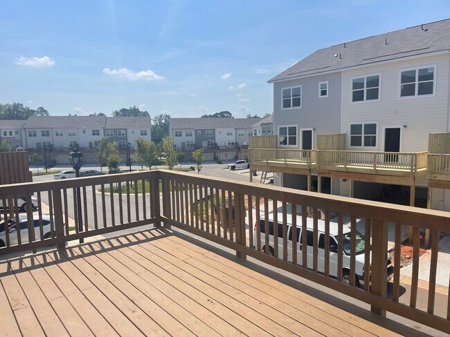 Building Photo - 6203 Honeybell Aly