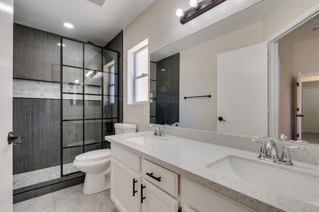 Building Photo - Beautifully Remodeled 3-Bedroom Home in North Las Vegas – Move-In Ready!