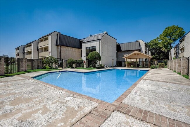 Building Photo - 8529 Hearth Dr