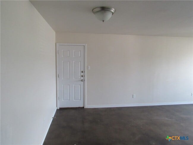Primary Photo - 2908 Starlight Dr