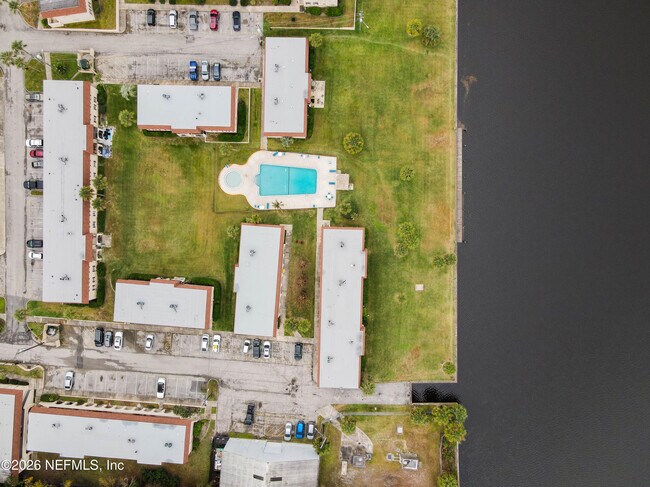 Building Photo - 1557 El Prado Rd