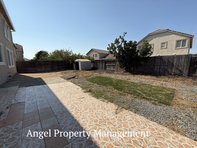 Building Photo - 5301 Nectar Cir