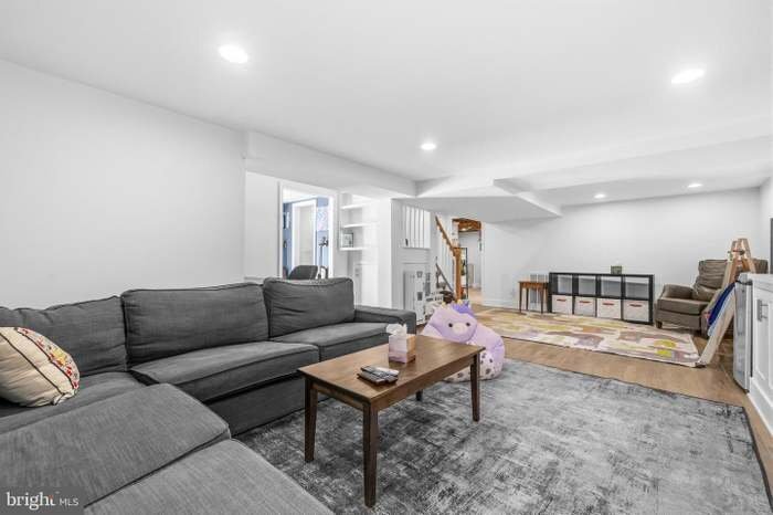 Building Photo - 3241 Holly Hill Dr