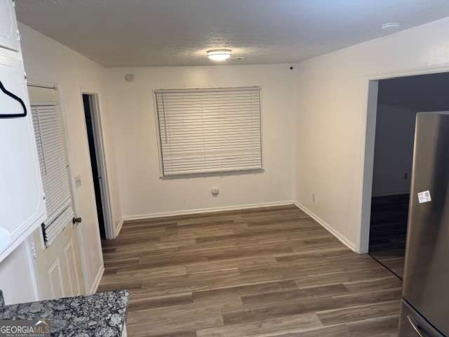 Building Photo - 3405 Creekwood Dr SE