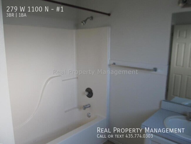 Building Photo - 279 W 1100 N