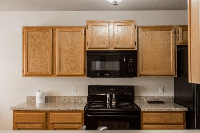 Building Photo - 4357 Beacon Ct