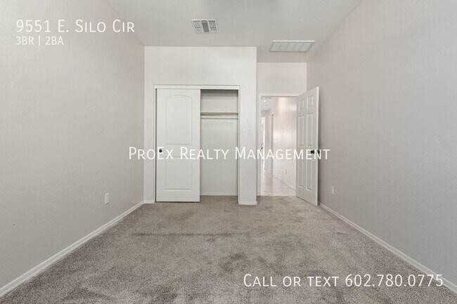 Building Photo - 9551 Silo Cir