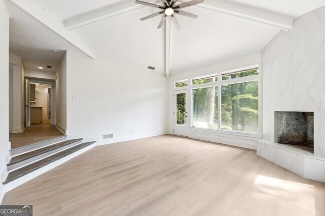 Building Photo - 1568 Niskey Lake Trail SW