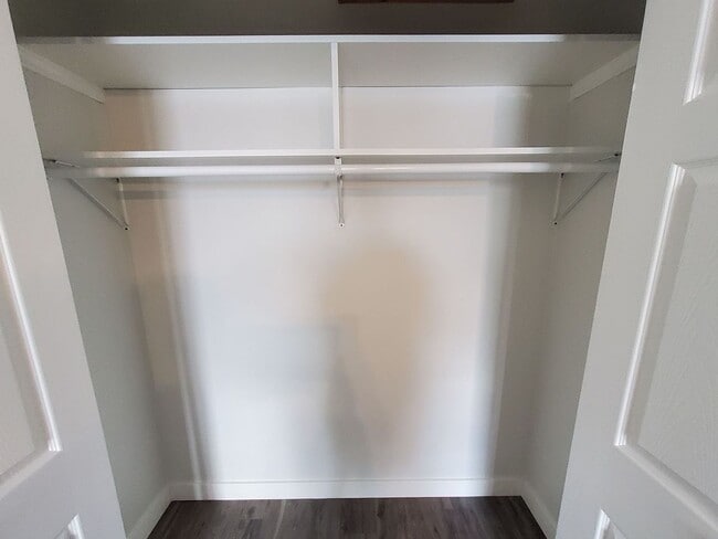 Building Photo - 1824 S Jefferson St