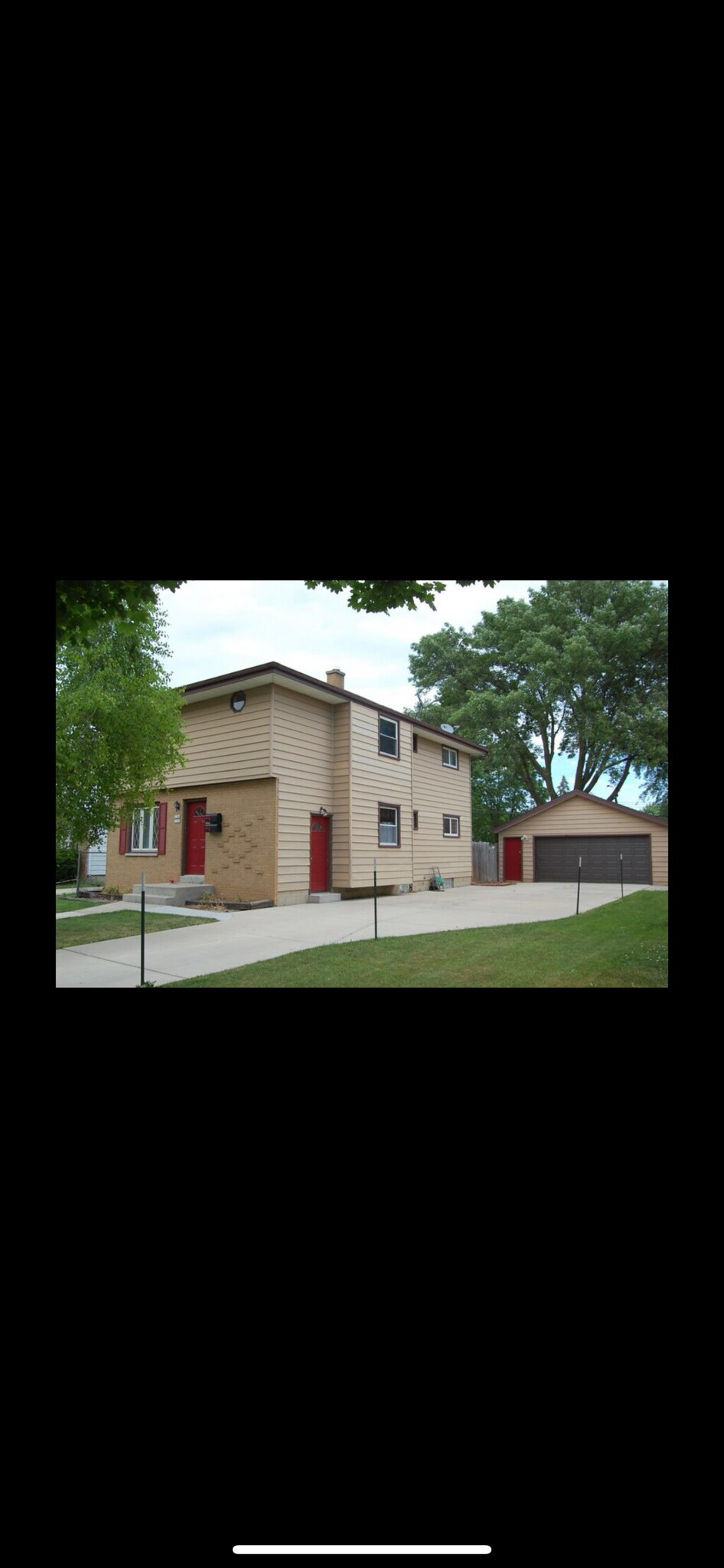 Building Photo - 3744 S 87th St