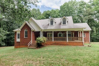 Building Photo - 580 Wolf Creek Trail