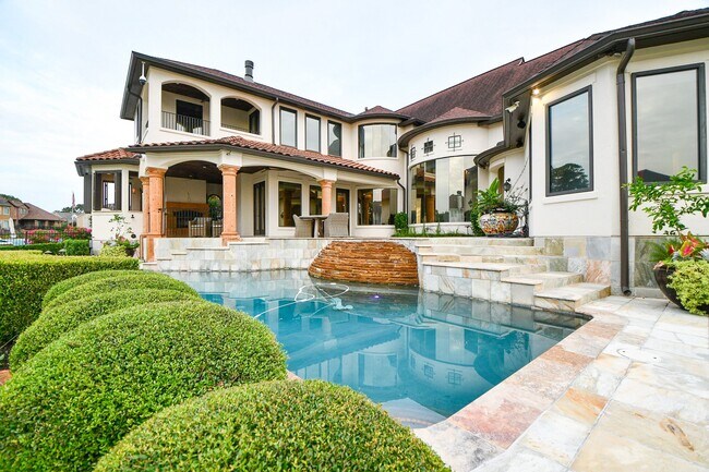 Building Photo - 12316 Oak Bend Cir