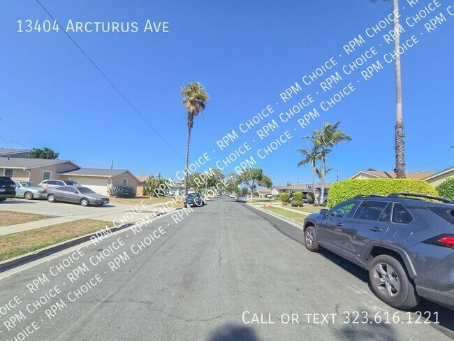 Building Photo - 13404 Arcturus Ave