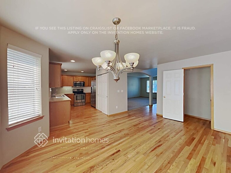 Building Photo - 12907 82nd Ave Ct E