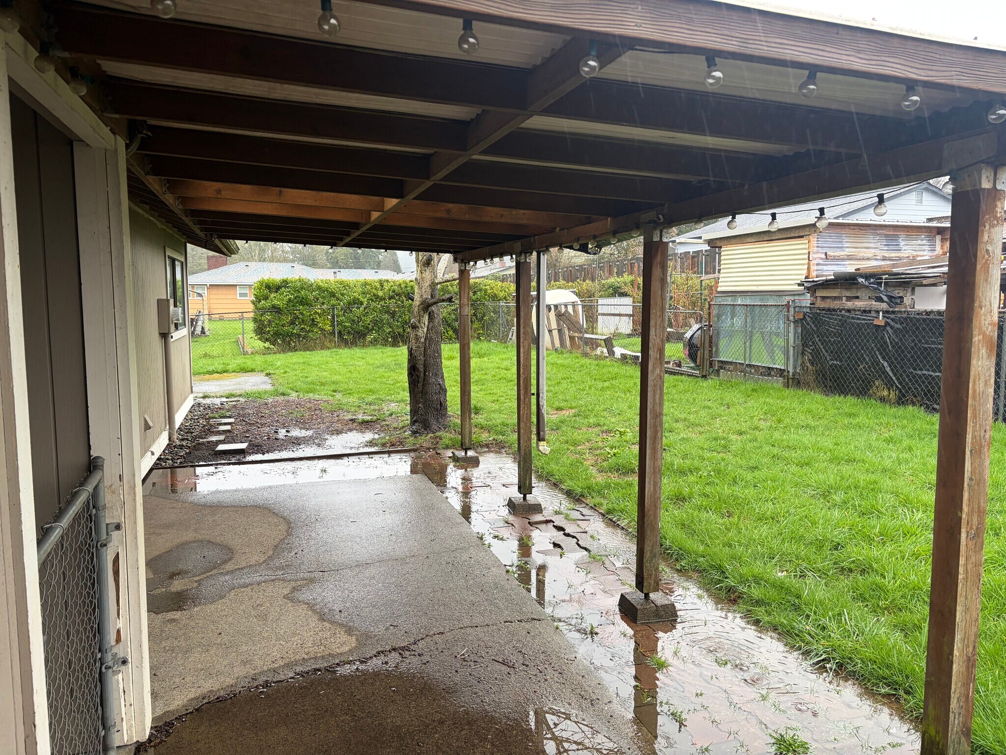 Building Photo - 2 Burdick Pl