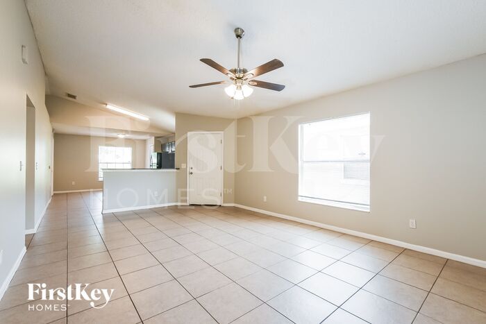 Building Photo - 7564 Groveoak Dr
