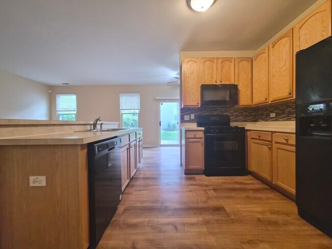 Building Photo - 3861 Slate Rd
