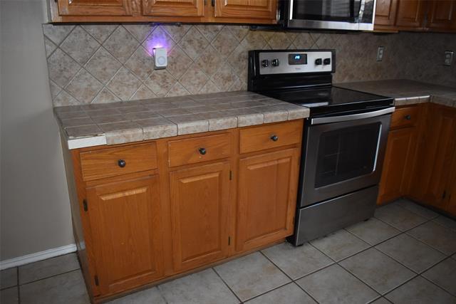 Building Photo - 4207 Sarasota Ln