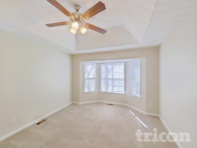 Building Photo - 165 Bridge Landing