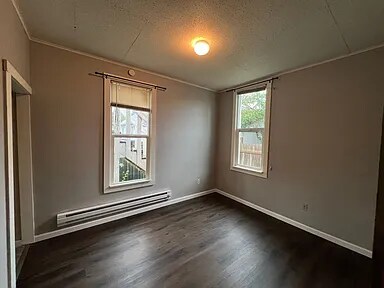 Building Photo - 3BR Apartment Near WWU & Close to Downtown, Pre-Leasing for August 2026