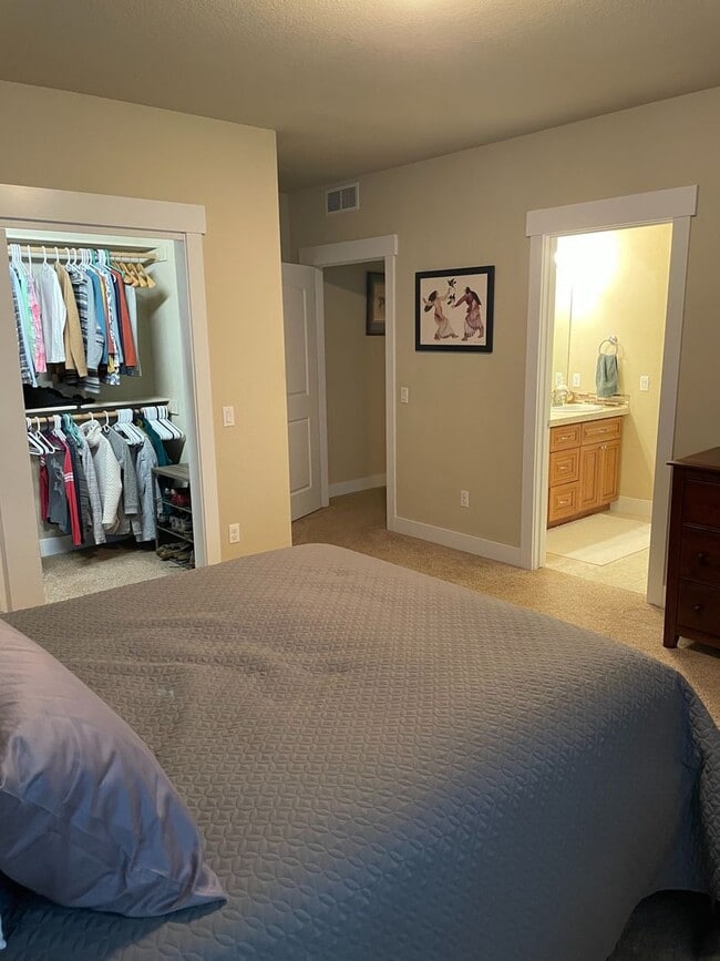 Building Photo - Beautiful 4 Bed 3 Bath House in Northeast Fort Collins!