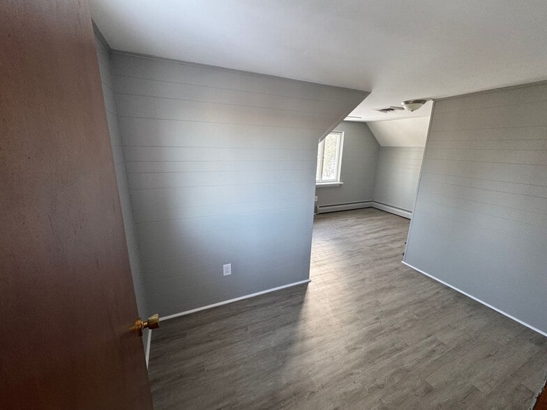 Building Photo - 3482 Sioux Dr