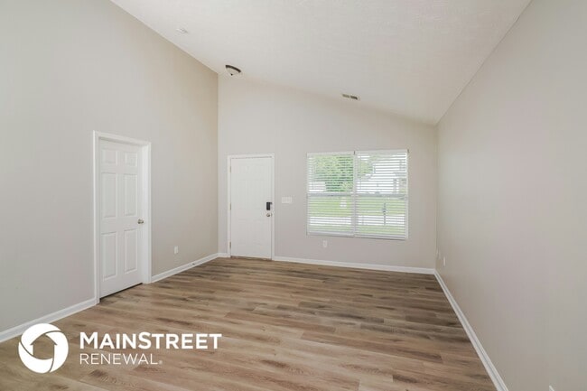 Building Photo - 5817 Bannon Crossings Dr
