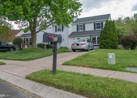 Building Photo - 37 Hewitt Ln