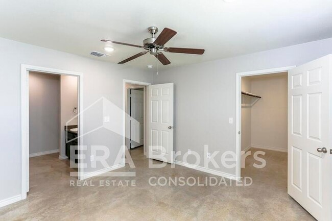 Building Photo - 2328 Duntov Dr