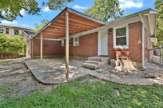 Building Photo - 4014 Sun Valley Dr