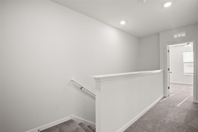 Building Photo - 365 Mangrove Shade Cir