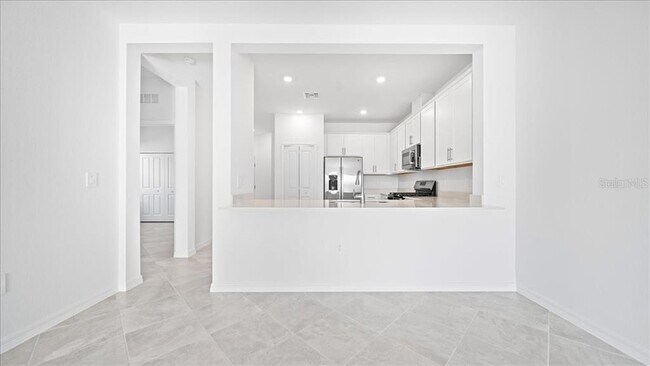 Building Photo - 14694 White Pearl Rd