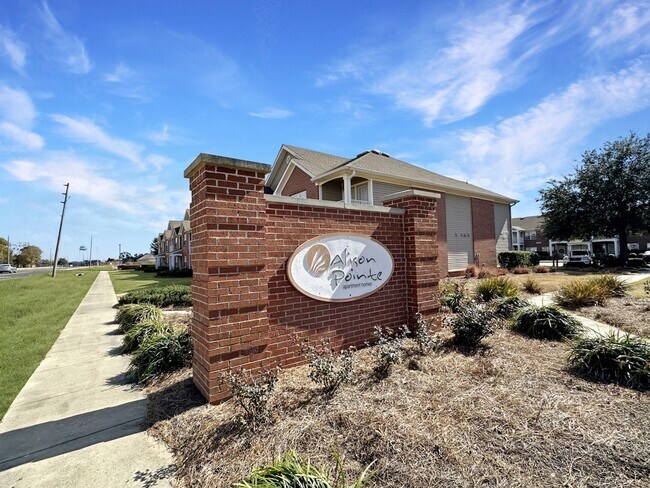 Building Photo - 19362 Chelsey Dr