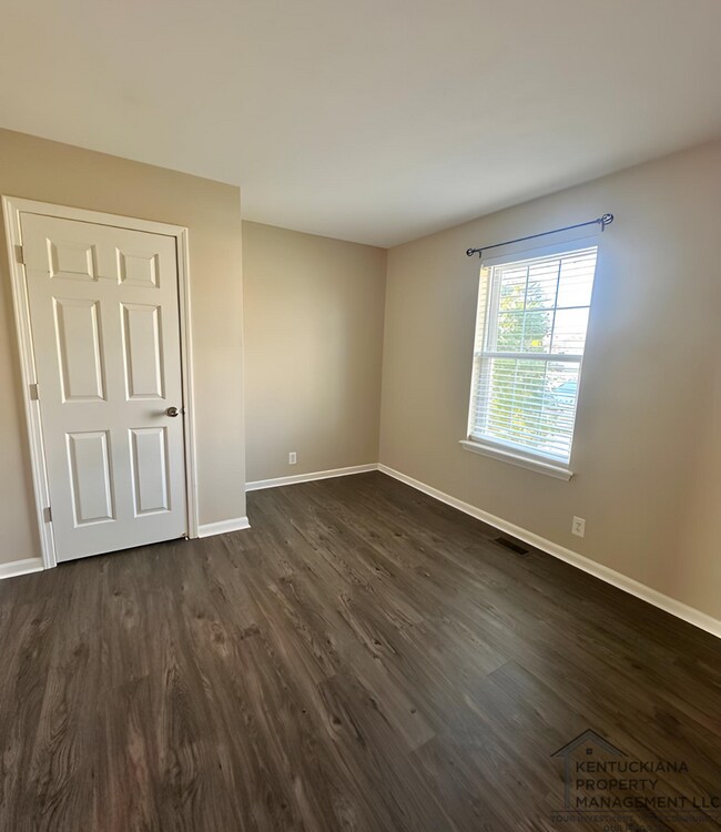 Building Photo - 3BR/2BA Home For Rent in Fern Creek!