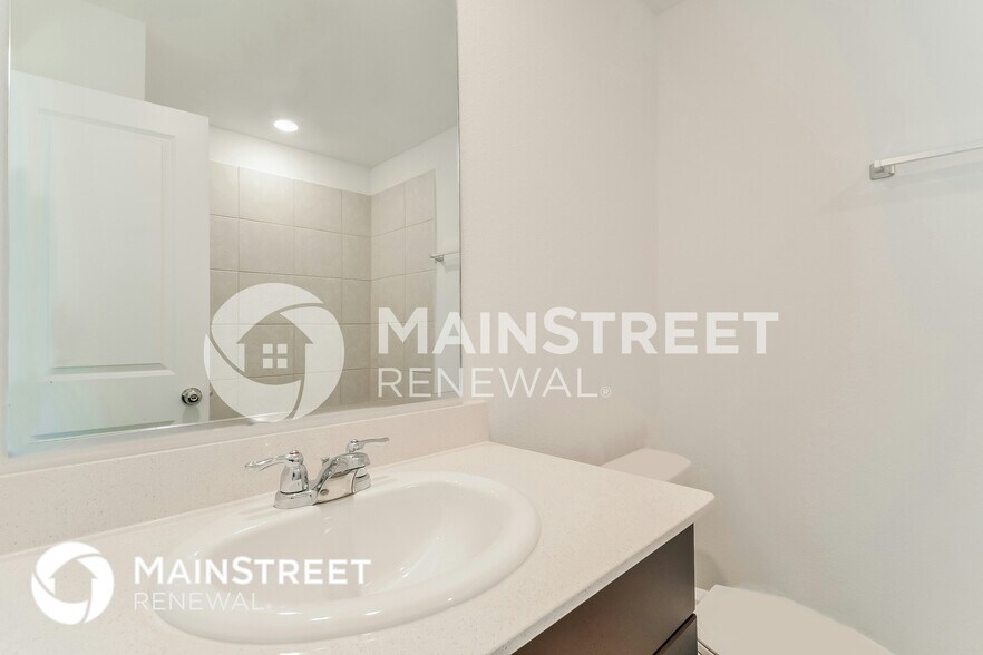 Building Photo - 122 Lemongrass Dr