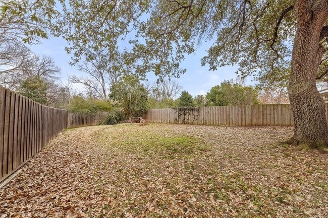 Building Photo - 2726 Blanton St