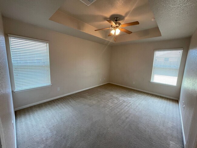 Building Photo - 4-Bedroom House for Rent in Killeen