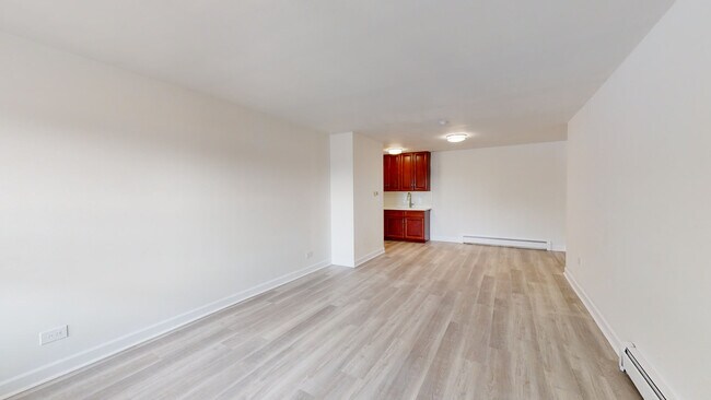 Building Photo - 8100 Oakton St