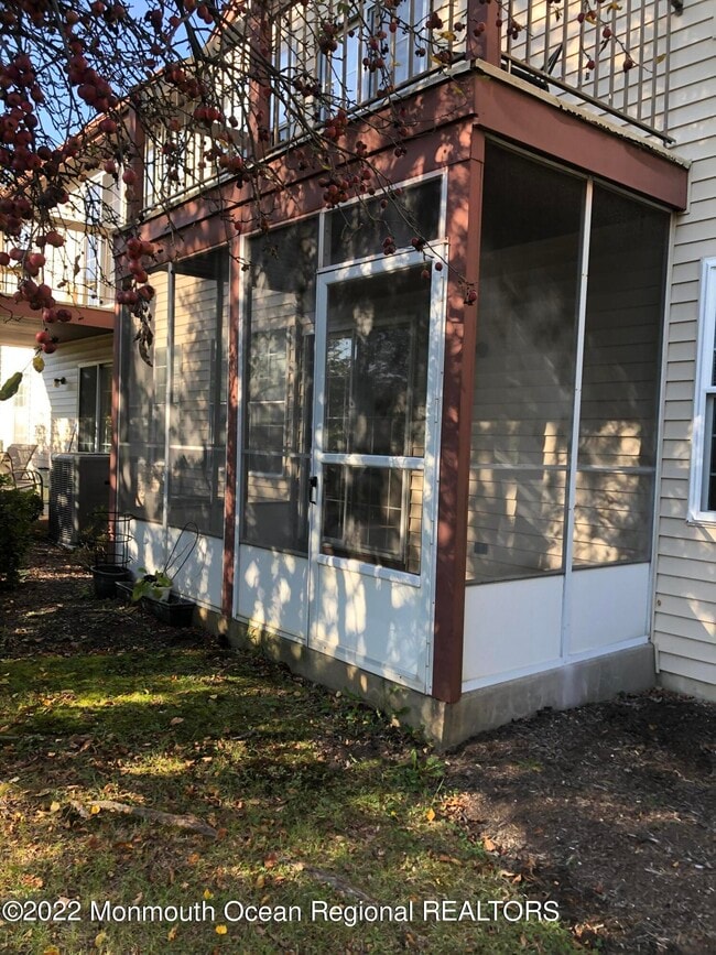 Building Photo - 126 Concordia Cir