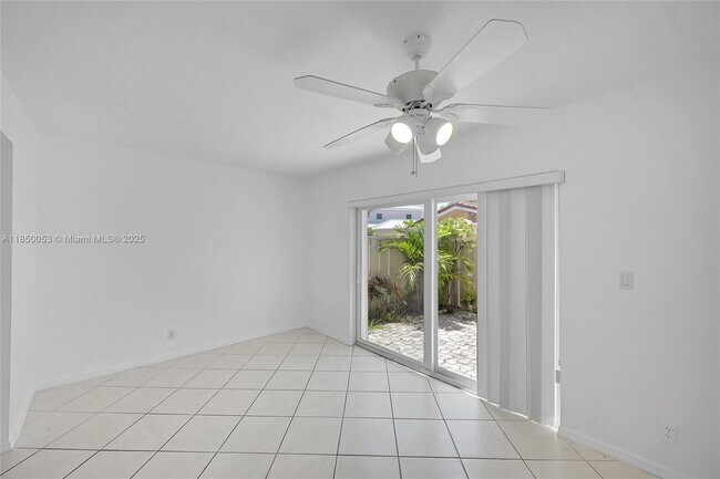 Building Photo - 5555 N Ocean Blvd
