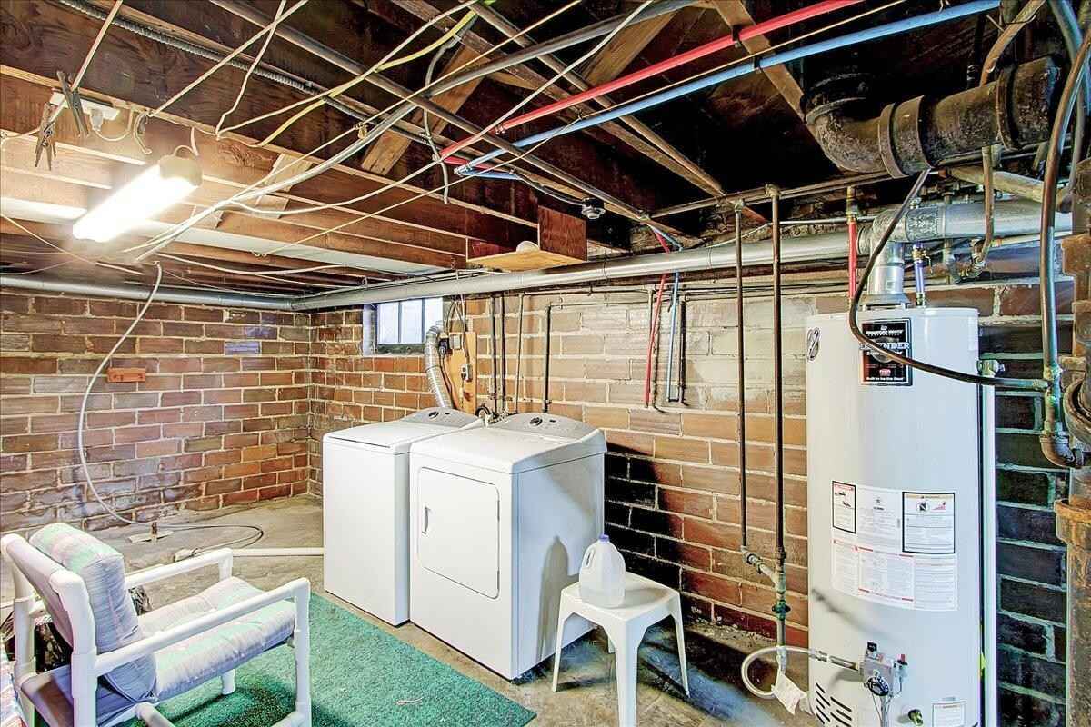 Basement/Laundry/Storage - 137 E Court St