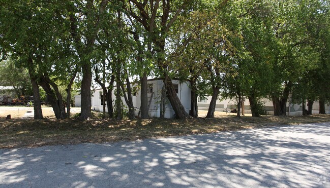 Primary Photo - Paola Mobile Home Park